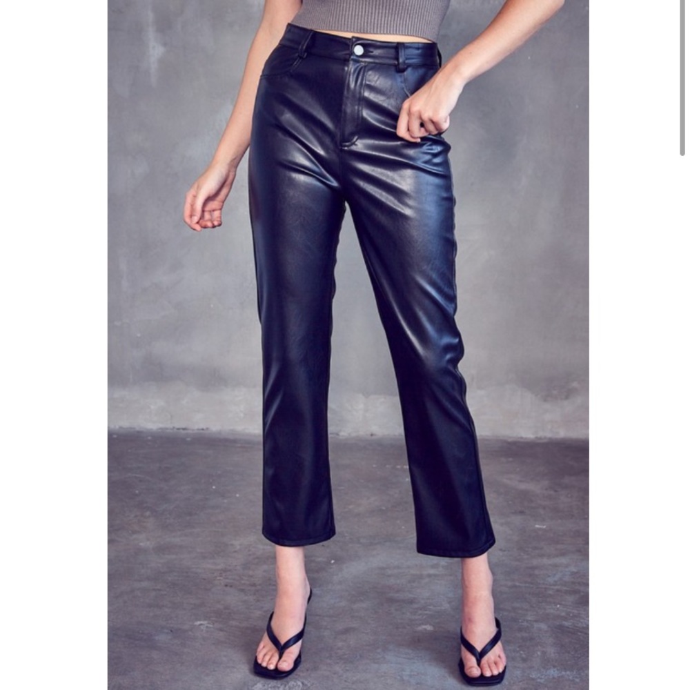 FAUX LEATHER STRAIGHT LEG PANTS